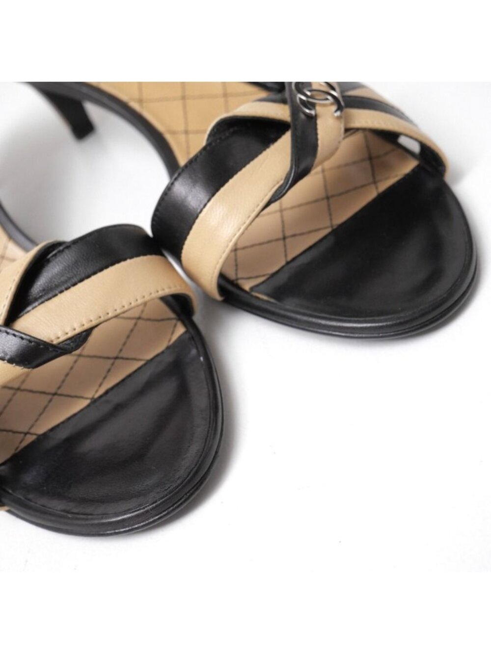 Chanel Sandals 39 CC Logo Bicolor - Picture 4 of 8